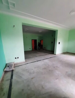 Room in 2 BHK Independent House at Omicron 1a Greater Noida – for Sale