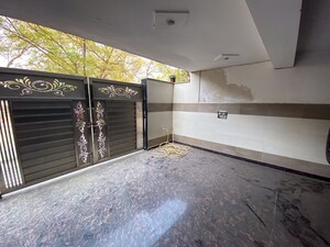 Room in  Builder Floor at Vivek Vihar Phase 2 – for Sale