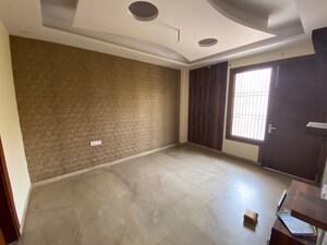 Room in  Builder Floor at Vivek Vihar Phase 2 – for Sale