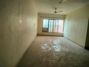  Apartment For Sale in Bandra West