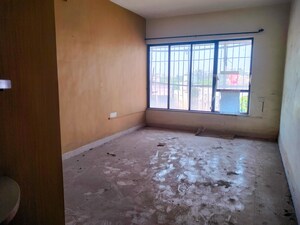 Room in  Apartment at Bandra West – for Sale