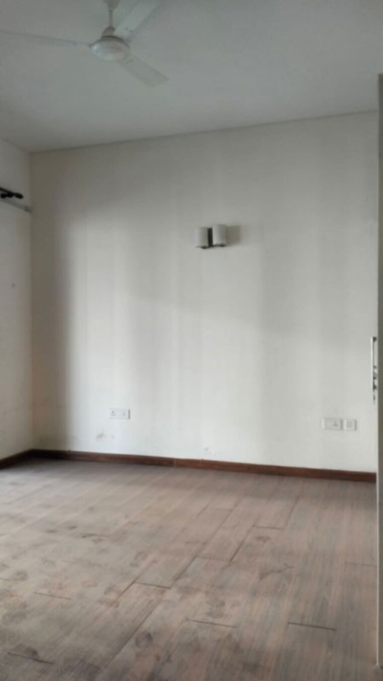 Room, tata-primanti-phase-2 3 Bedroom 2185 Sq.Ft. Apartment In Sector 72 Gurgaon 10424621