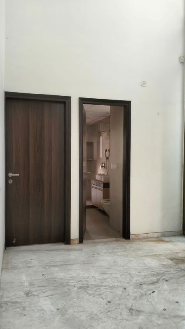 Room, tata-primanti-phase-2 3.5 Bedroom 2550 Sq.Ft. Apartment In Sector 72 Gurgaon 10424654