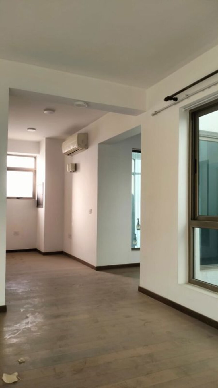 Room, tata-primanti-phase-2 4 Bedroom 2625 Sq.Ft. Apartment In Sector 72 Gurgaon 10424665