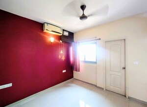 Room in 3 BHK Apartment at Goyal and Co Orchid Whitefield, Whitefield – for Rent