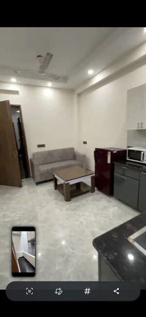 Living Room in 1 BHK Builder Floor at Sector 40 – for Rent