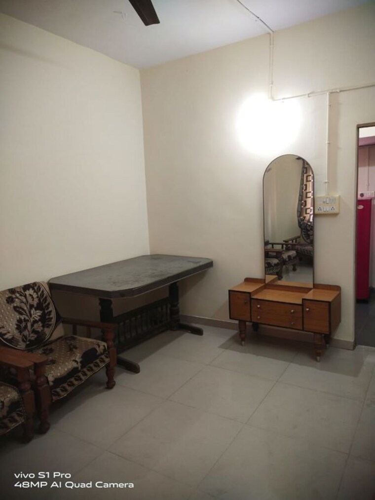 Living Room, paldi 1 Bedroom 150 Sq.Ft. Apartment In Paldi Ahmedabad 10424692