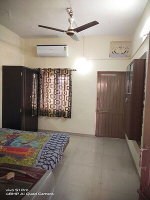 Bedroom in 1 BHK Apartment at Paldi – for Rent