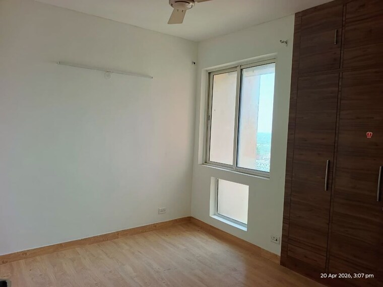 Room, jaypee-greens-kosmos 3.5 Bedroom 1365 Sq.Ft. Apartment In Sector 134 Noida 10401885