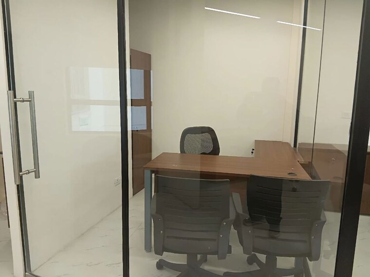 Bathroom, vipul-business-park Commercial Office Space 1047 Sq.Ft. In Sector 48 Gurgaon 10424749