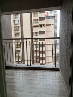 2 BHK Apartment For Rent in Cosmos Heritage