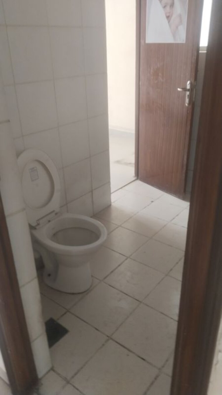 Bathroom, parsvnath-planet 3 Bedroom 1600 Sq.Ft. Apartment In Gomti Nagar Lucknow 10424766