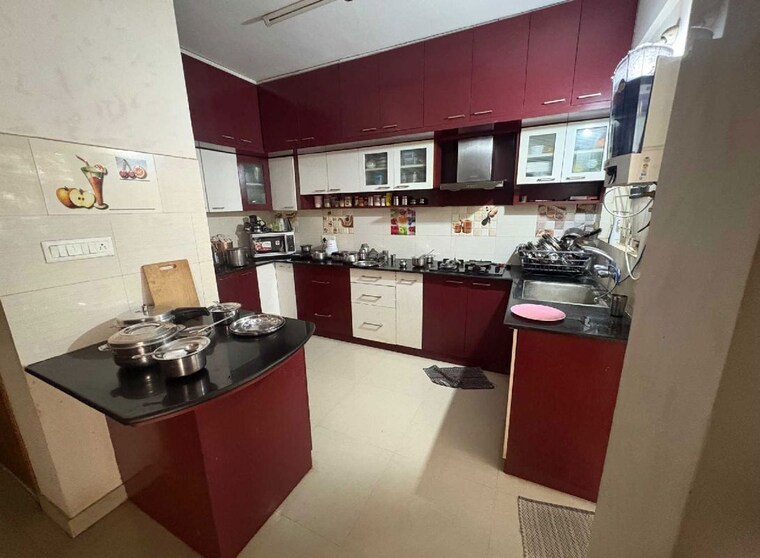 Team Area, kadubeesanahalli 3 Bedroom 1700 Sq.Ft. Apartment In Kadubeesanahalli Bangalore 10424773