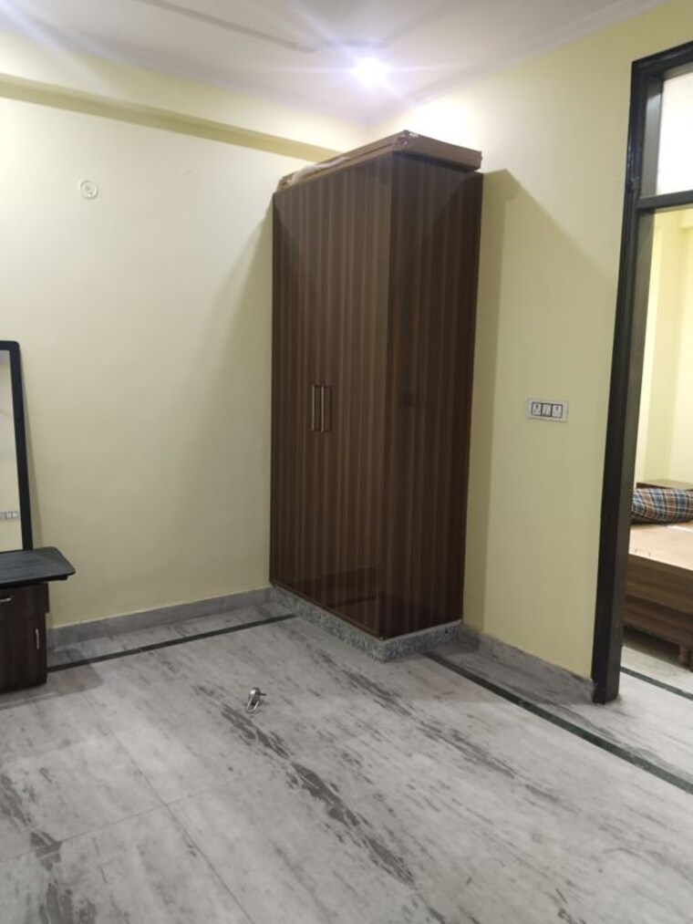 Room, sarita vihar 2 Bedroom 1250 Sq.Ft. Builder Floor In Sarita Vihar Delhi 10388034