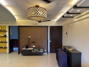 Furnished Amenities in 4 BHK Apartment at Lodha Trump Tower, Worli – for Rent