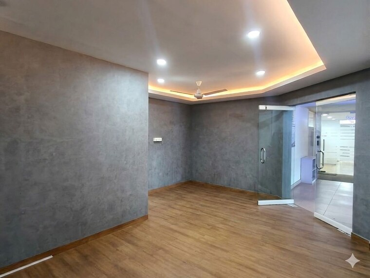 Room, edapally Commercial Office Space 1385 Sq.Ft. In Edapally Kochi 10424785