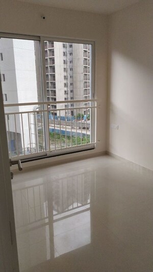 Room in 3 BHK Apartment at Godrej Park Greens, Mamurdi – for Rent