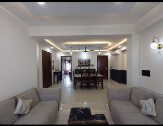 4 BHK + Servant Room 263 Sq.Yd. Builder Floor in Empire Floors