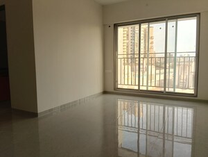 2 BHK Apartment For Rent in Shiv Pearl Gardens, Malad West