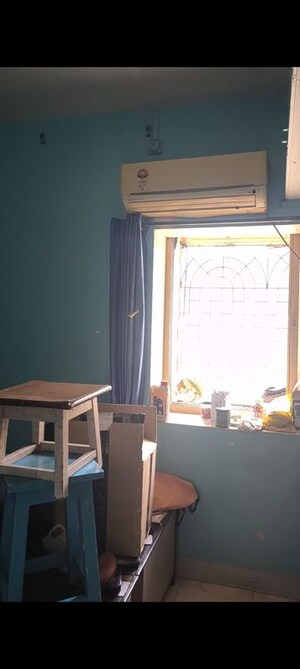 Bedroom in 2 BHK Apartment at Nehru Nagar – for Rent