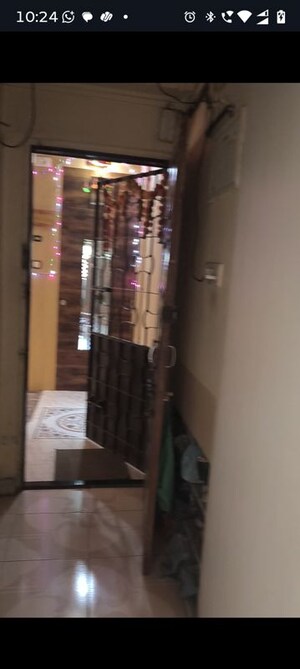 Staircase in 2 BHK Apartment at Nehru Nagar – for Rent