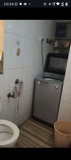 Furnished Amenities in 2 BHK Apartment at Nehru Nagar – for Rent