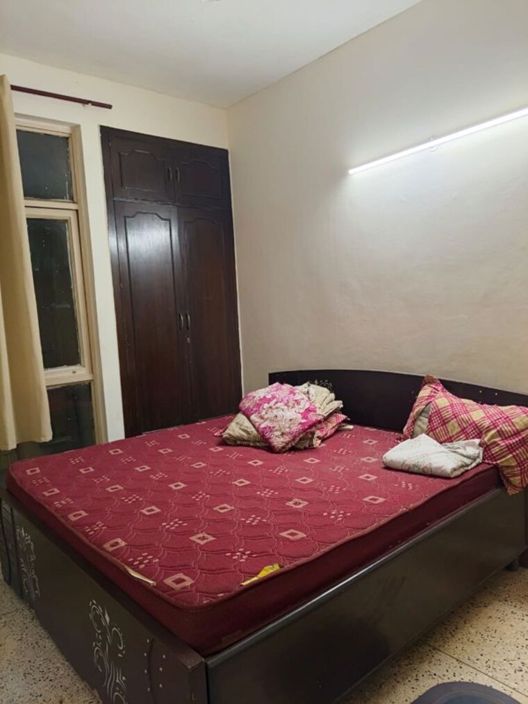 Bedroom, ansal-florence-residency 3 Bedroom 300 Sq.Yd. Builder Floor In Sector 57 Gurgaon 10424823
