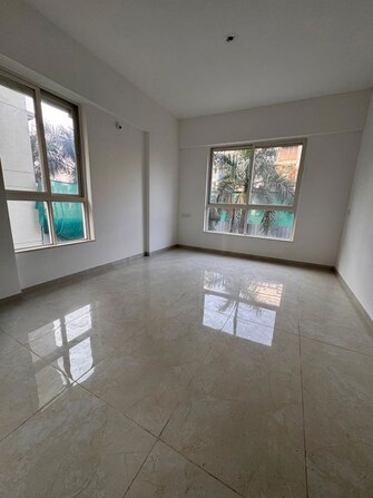 2 BHK Apartment For Rent in Raheja Vistas Phase II in Mohammadwadi, Pune