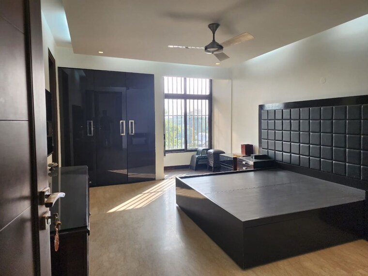 Bedroom, vasant vihar 3 Bedroom 4500 Sq.Ft. Builder Floor In Vasant Vihar Delhi 10424843