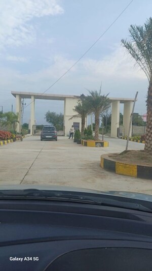   Plot at Ismailkhanpet – for Sale