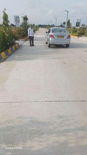   Plot at Ismailkhanpet – for Sale