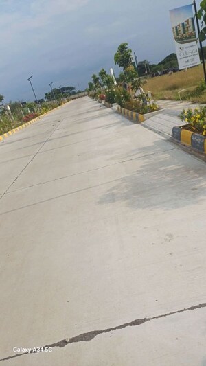   Plot at Ismailkhanpet – for Sale