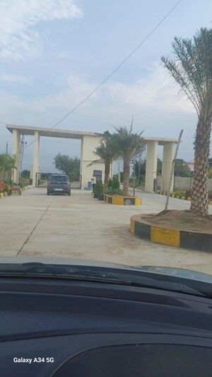   Plot at Ismailkhanpet – for Sale