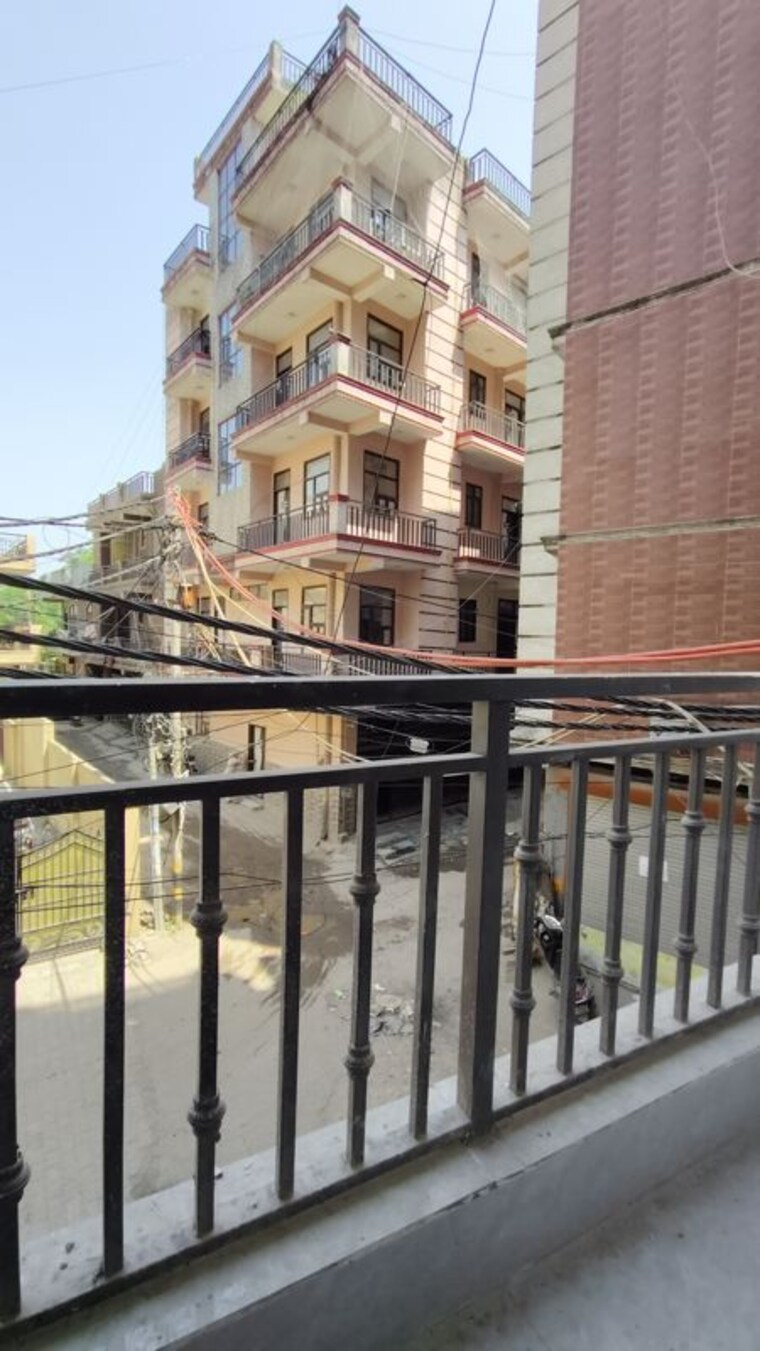Exterior View, freedom fighters enclave 1 Bedroom 500 Sq.Ft. Builder Floor In Freedom Fighters Enclave Delhi 10424887