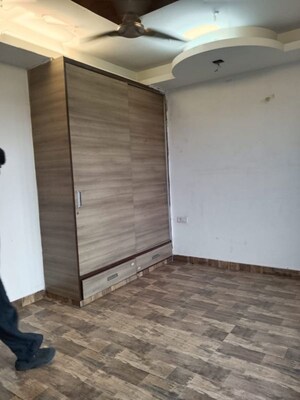 Room in 2 BHK Builder Floor at Malviya Nagar – for Rent