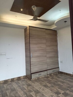 Room in 2 BHK Builder Floor at Malviya Nagar – for Rent