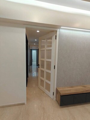 Bedroom in 4 BHK Apartment at Kalpataru Magnus, Bandra East – for Rent