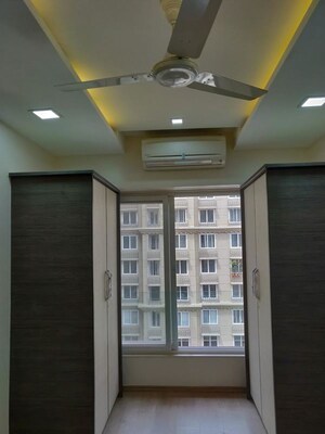 Room in 3 BHK Apartment at LnT Crescent Bay T3, Parel – for Rent