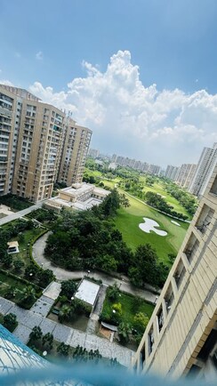 3 BHK + Pooja Room,Servant Room,Study Room Apartment For Rent in Jaypee Greens Kalypso Court