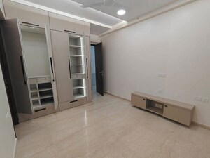 Bedroom in 3 BHK Apartment at Kalpataru Magnus, Bandra East – for Rent