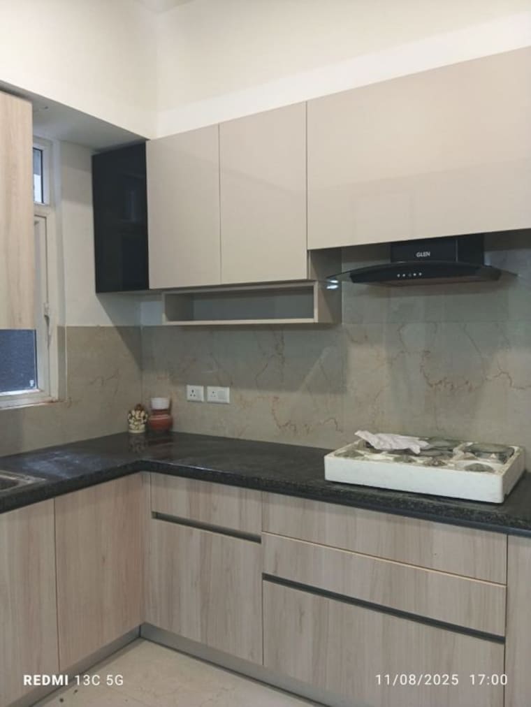 Kitchen, smart-world-orchard 3 Bedroom 1565 Sq.Ft. Apartment In Sector 61 Gurgaon 10424960