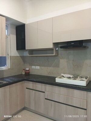 Kitchen in 3.5 BHK Apartment at Smart World Orchard, Sector 61 – for Rent