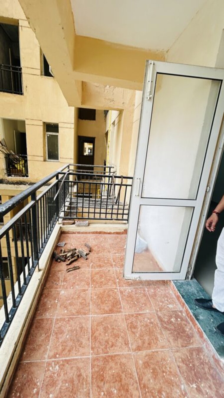 Balcony, jaypee-kensington-park-apartments 2 Bedroom 1107 Sq.Ft. Apartment In Sector 133 Noida 10424956