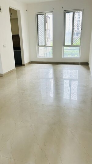 Room in 2 BHK Apartment at Jaypee Kensington Park Apartments, Sector 133 – for Rent