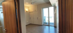 Room in 2 BHK Apartment at Emaar Digi Homes, Sector 62 – for Rent