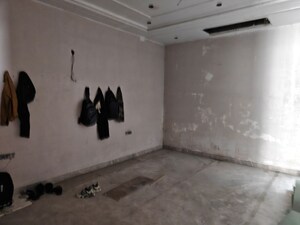 Master Bedroom in 5 BHK Builder Floor at Model Town Phase 2 – for Sale