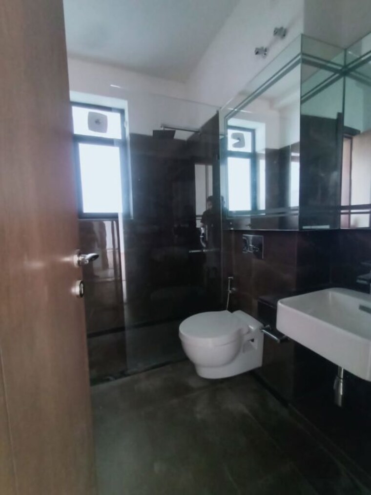 Bathroom, m3m-latitude 3.5 Bedroom 2500 Sq.Ft. Apartment In Sector 65 Gurgaon 10424996