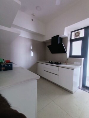 Kitchen in 3.5 BHK Apartment at M3M Latitude, Sector 65 – for Rent
