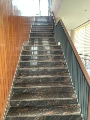 Staircase in 3.5 BHK Apartment at M3M Latitude, Sector 65 – for Rent