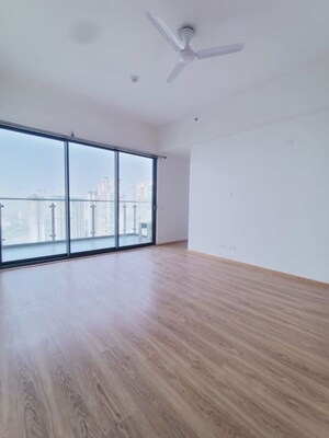 Room in 4 BHK Apartment at M3M Latitude, Sector 65 – for Rent